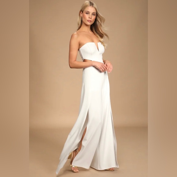 Lulu’s Make Your Statement White Strapless Cutout Wide-Leg Jumpsuit Size XS - Picture 2 of 6